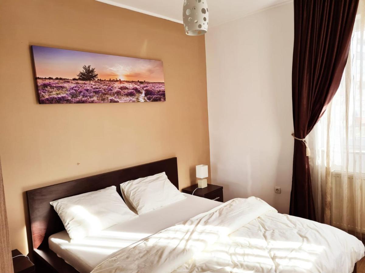 Ideal Apartments Oradea Extérieur photo