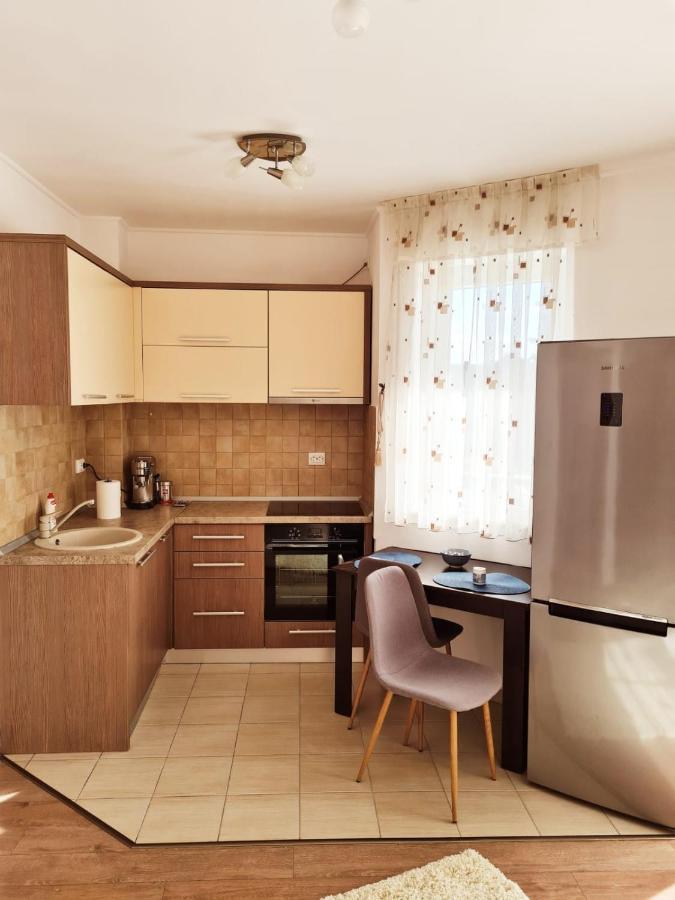 Ideal Apartments Oradea Extérieur photo